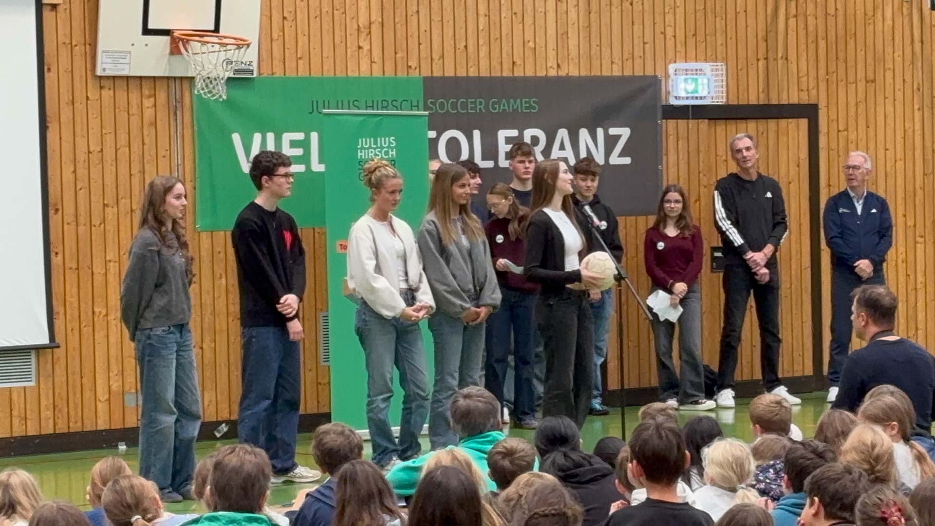 Übergabe Julius-Hirsch-Preis 2025